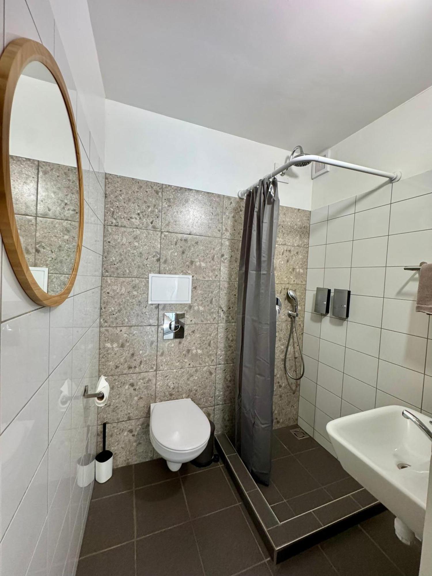Zeit Apartment ลีกัทเน ภายนอก รูปภาพ